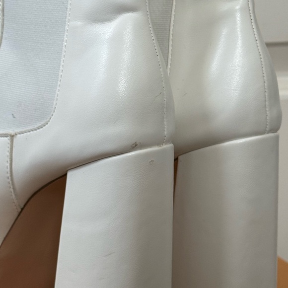 chase + chloe ♡ chunky platform heeled boots - Picture 3 of 6